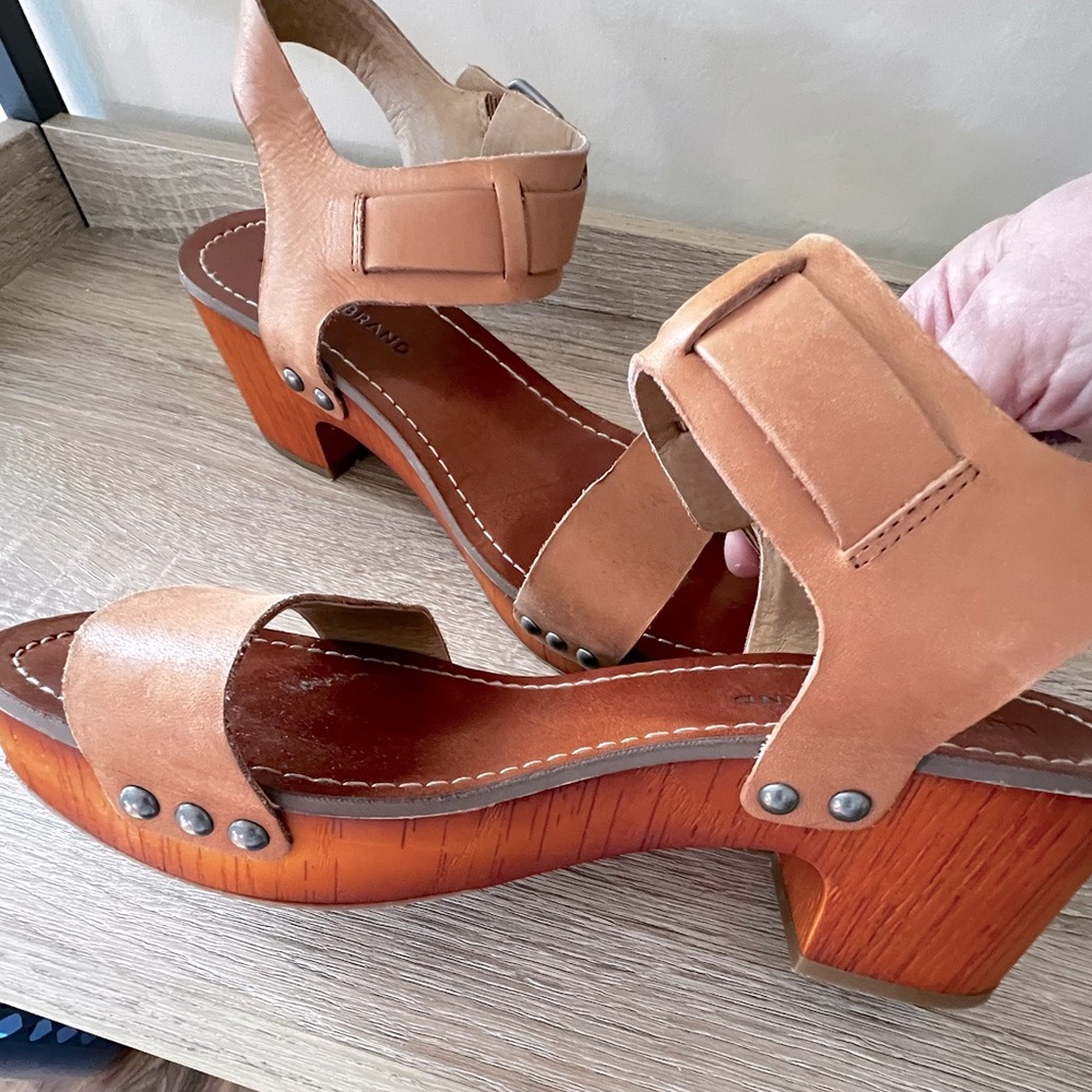 Women’s Lucky Brand Hannela sandal clog size 8